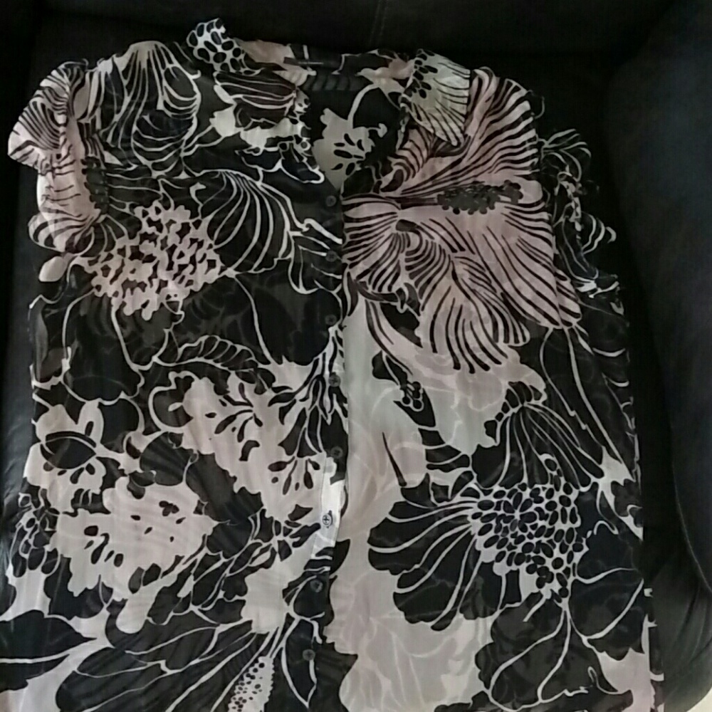 Top - Picture 4 of 4